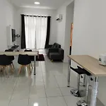 Al Qarni Homestay